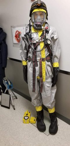 33suit_6